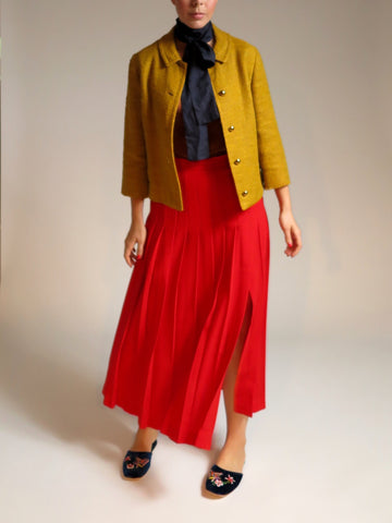 Z Kick Pleat Red Skirt