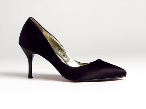 Y Perfect Black Pumps