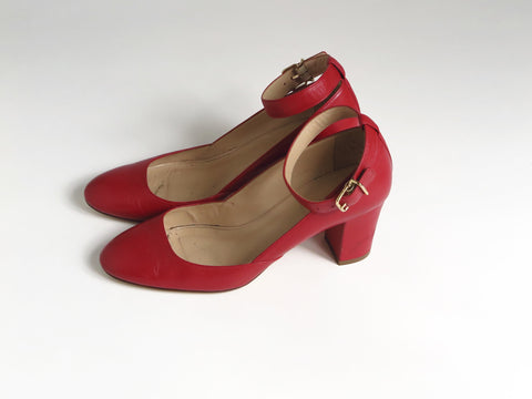 Y Red Stacked Heel